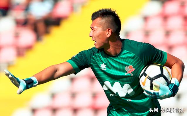 他的薪资保 他的薪资保