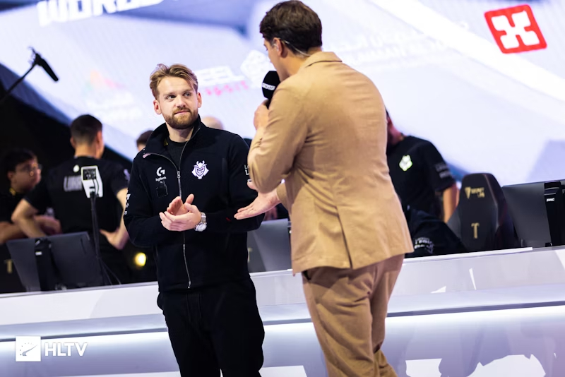 首次触球 首次触球